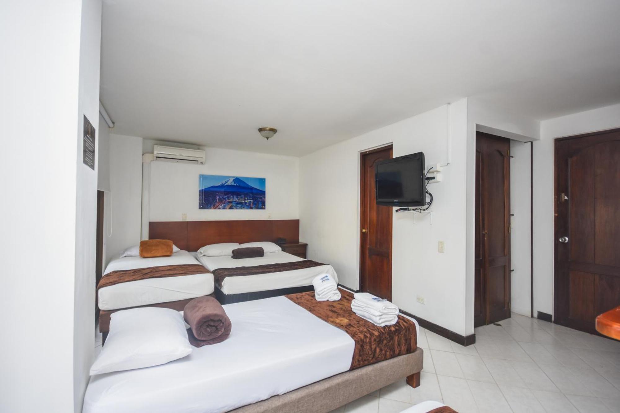 Hotel Estadio Real Меделин Екстериор снимка