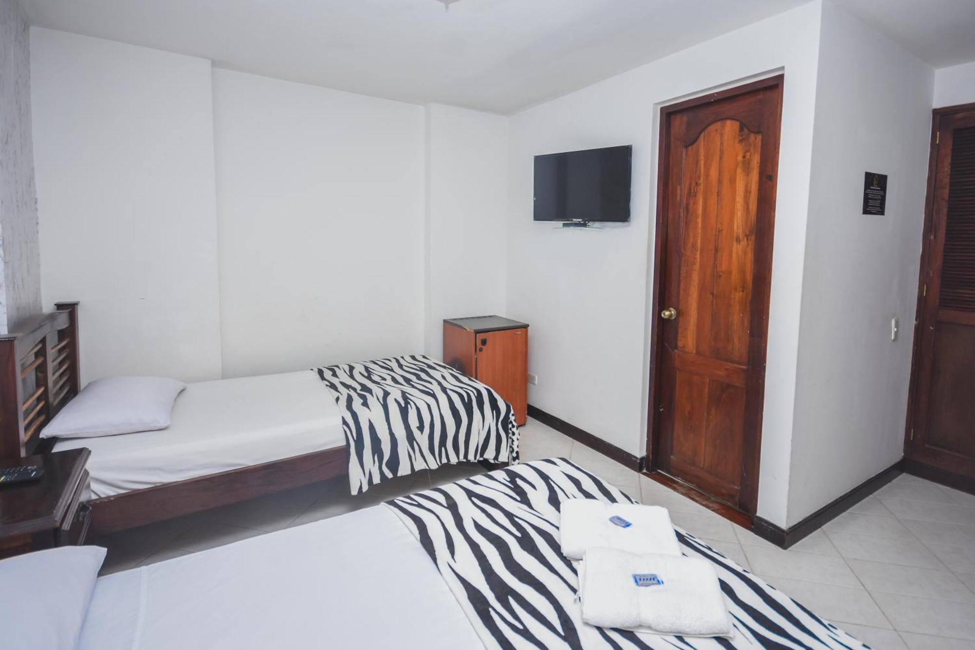 Hotel Estadio Real Меделин Екстериор снимка